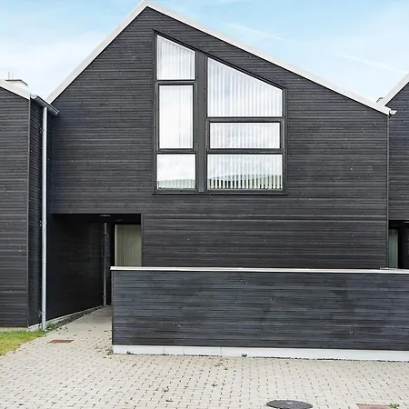 5 Star In Hadsund * Øster Hurup