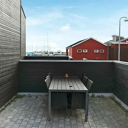 8 Person In Hadsund Semesterbostad *